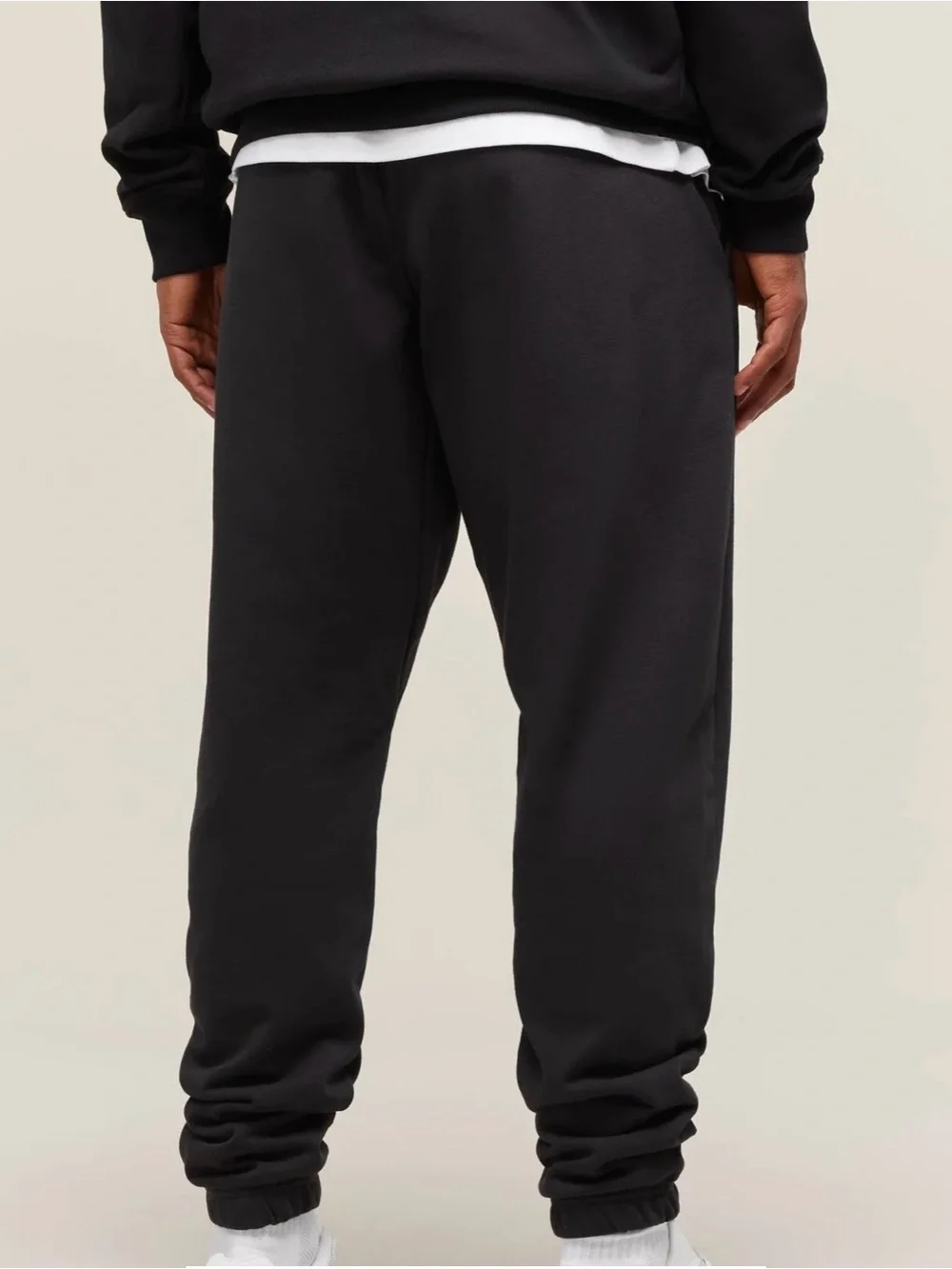 Gymshark Black Men's Logo Joggers with White Accent ESSENTIAL OVERSIZED JOGGERS